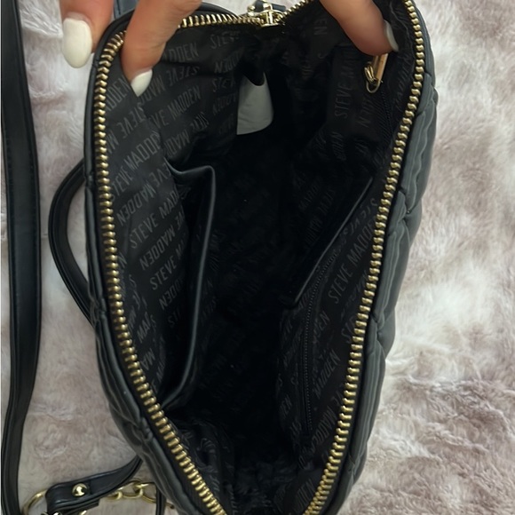 Steve Madden Purse - Picture 2 of 3